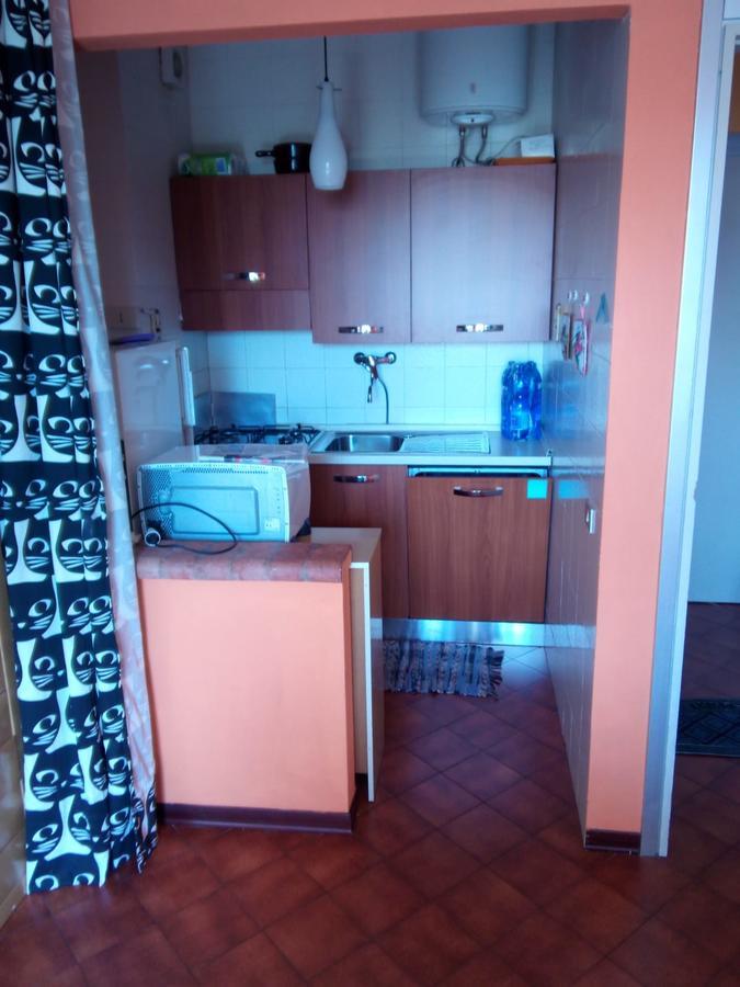 Condominio Ariazzurra S. Bart. San Bartolomeo Al Mare Esterno foto